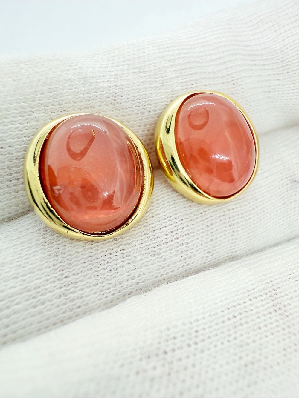 ✨ Authentic 18K Gold Strawberry Quartz Stud Earrings ✨